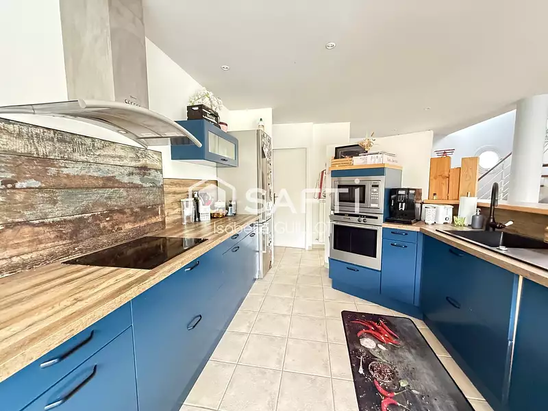 Maison, 175 m²
