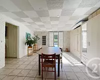 Maison, 218 m²