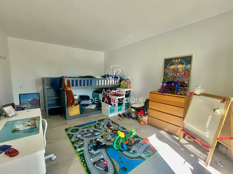Maison, 132 m²