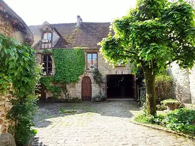 Maison, 573 m²