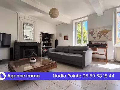 Maison, 240 m²