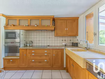 Maison, 267 m²