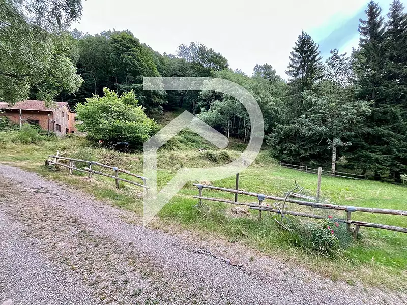 Terrain, 9 225 m²