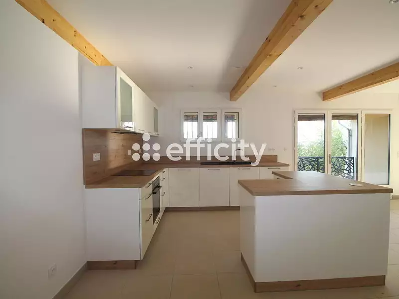 Maison, 201 m²