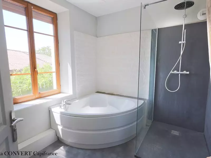 Maison, 211 m²