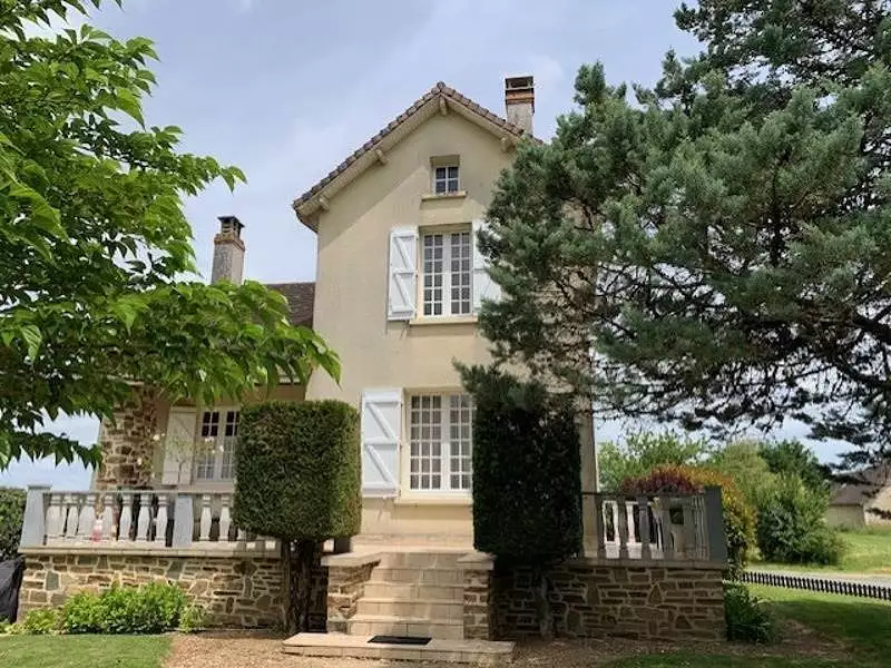 Maison, 99 m²