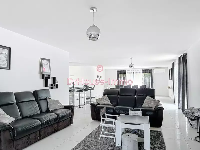 Maison, 160 m²