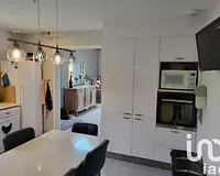 Maison, 195 m²