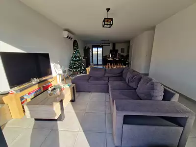 Maison, 94 m²