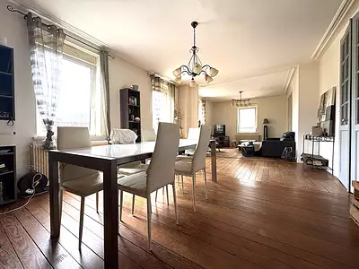 Maison, 205 m²