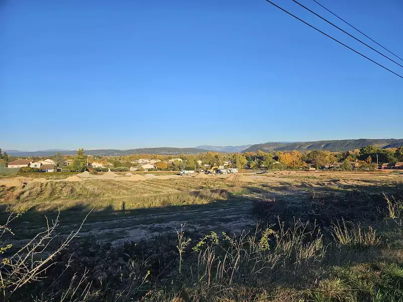 Terrain, 632 m²