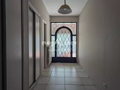 Maison, 300 m²