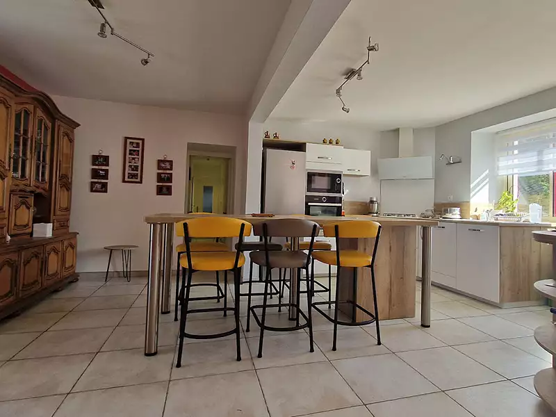 Maison, 420 m²