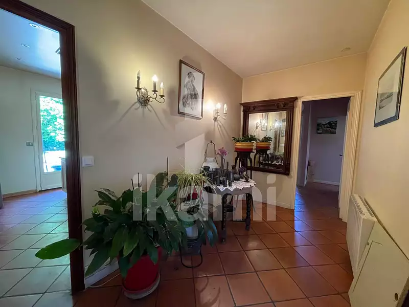 Maison, 162 m²