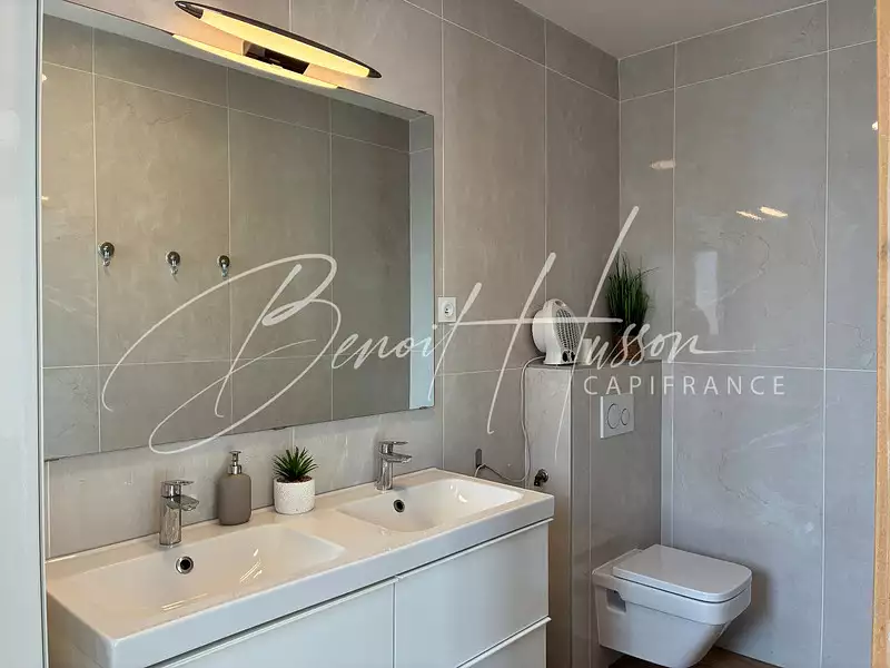 Maison, 169 m²