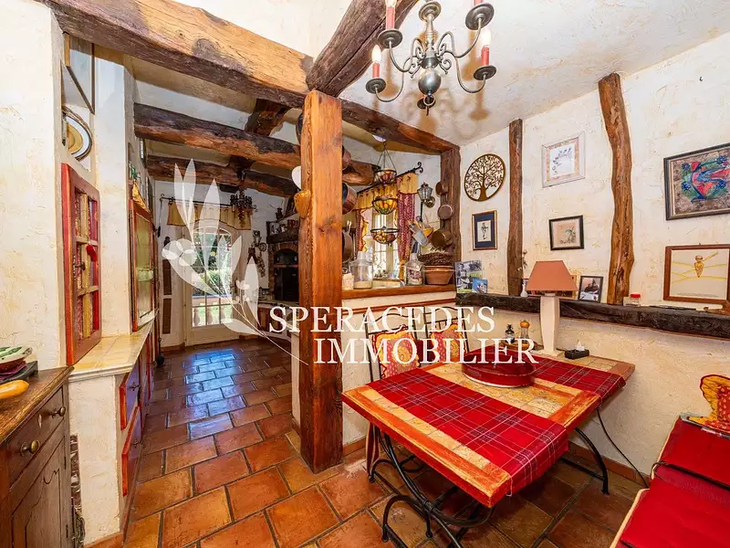 Maison, 177 m²