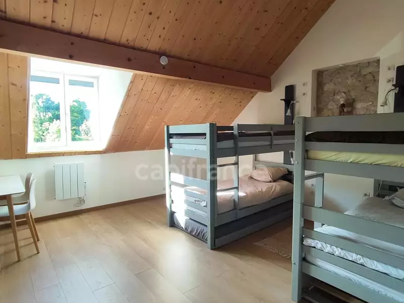 Maison, 290 m²