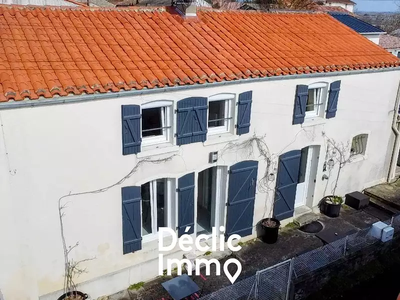 Maison, 163 m²