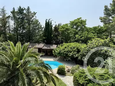 Maison, 165 m²