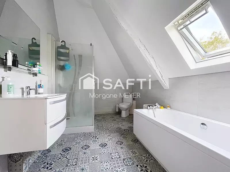 Maison, 148 m²