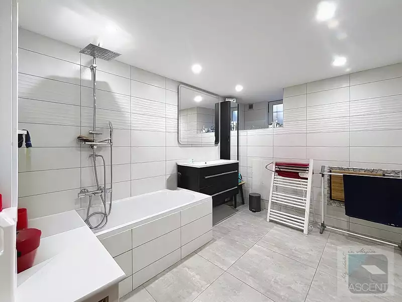 Appartement, 158 m²