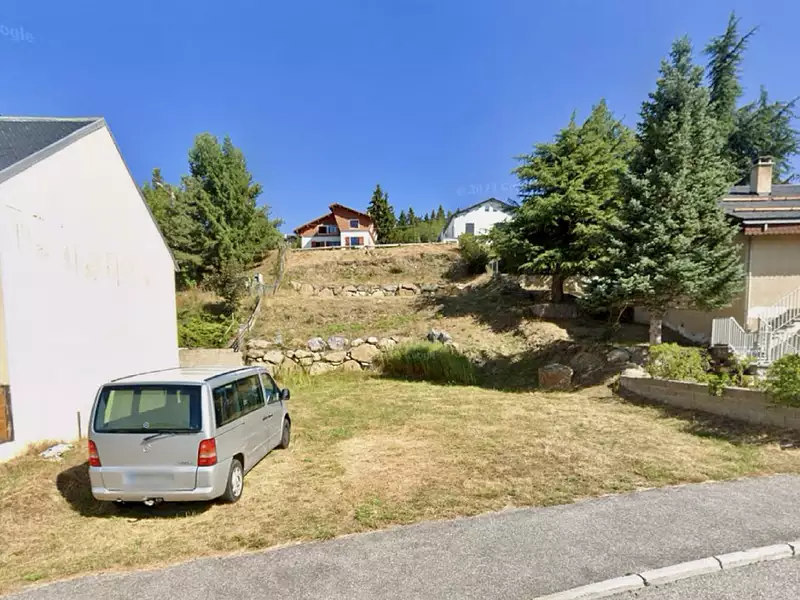 Terrain, 516 m²