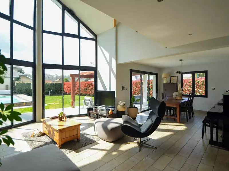 Maison, 155 m²