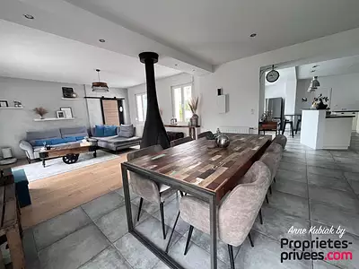 Maison, 195 m²