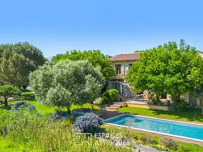 Maison, 200 m²