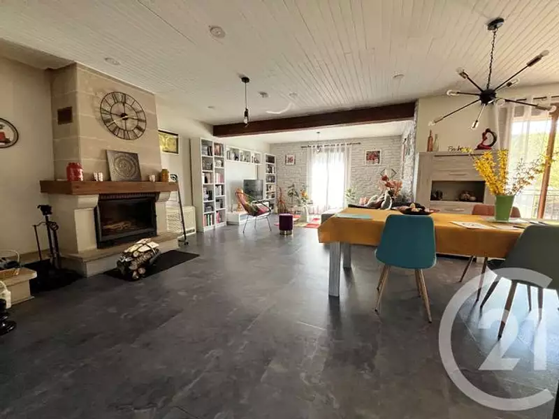 Maison, 140 m²