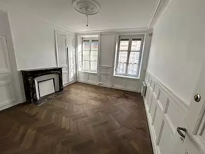 Immeuble, 145 m²