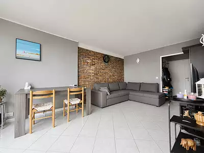 218 000 € 2 946 €/m² Appartement • 74 m² • 4 pièces • 2 chambres Sartrouville (78500)