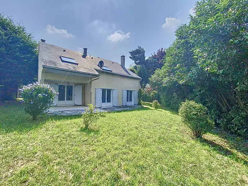 Maison, 185 m²