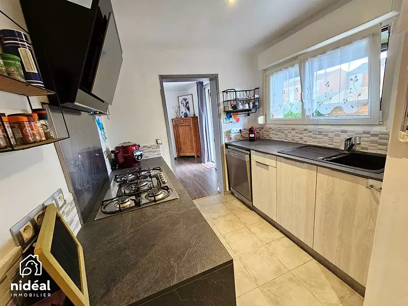 Maison, 98 m²