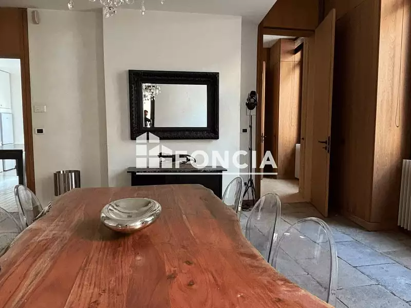 Appartement, 168 m²