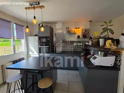 Maison, 94 m²