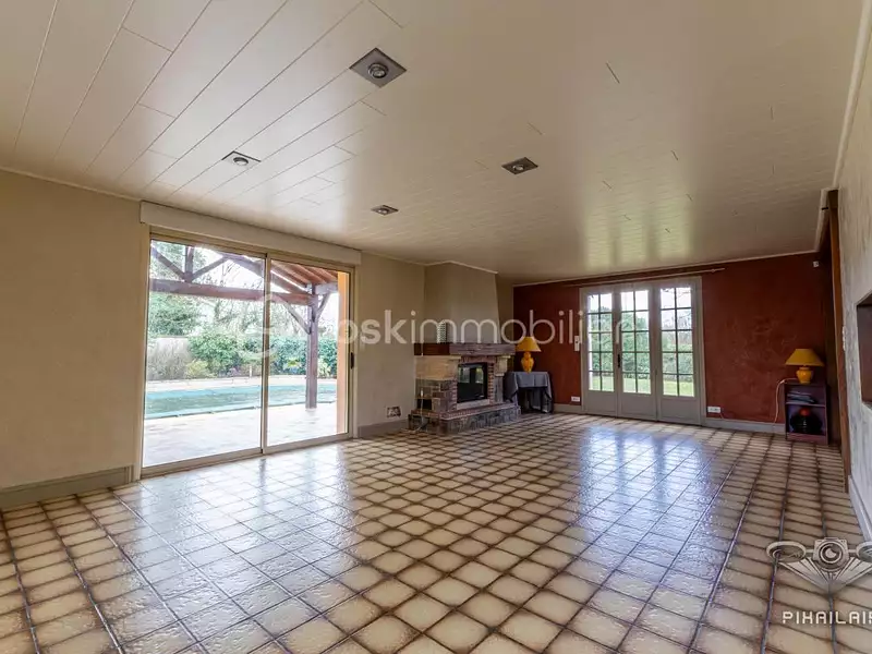 Maison, 163 m²