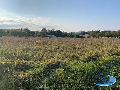 Terrain, 1 500 m²