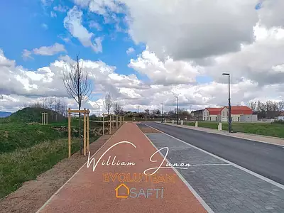 Terrain, 339 m²