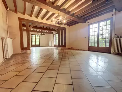 Maison, 211 m²