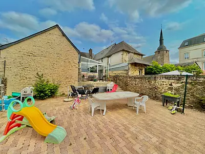 Maison, 196 m²