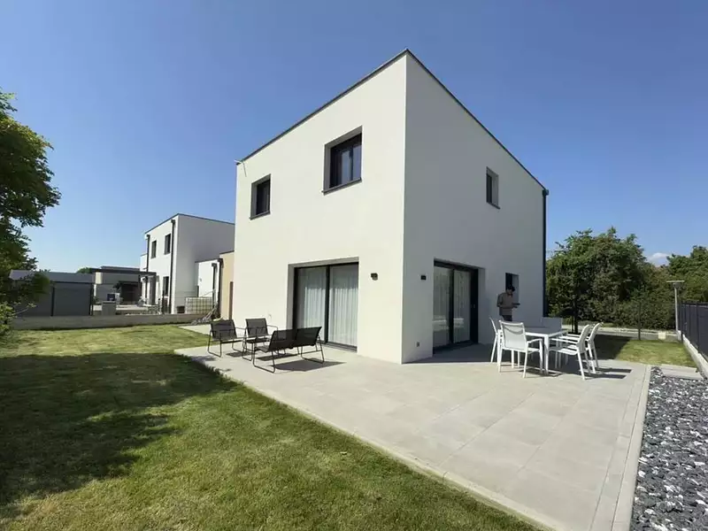 Maison, 140 m²