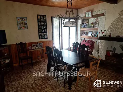 Maison, 293,8 m²