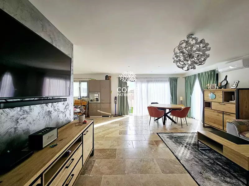 Maison, 102 m²