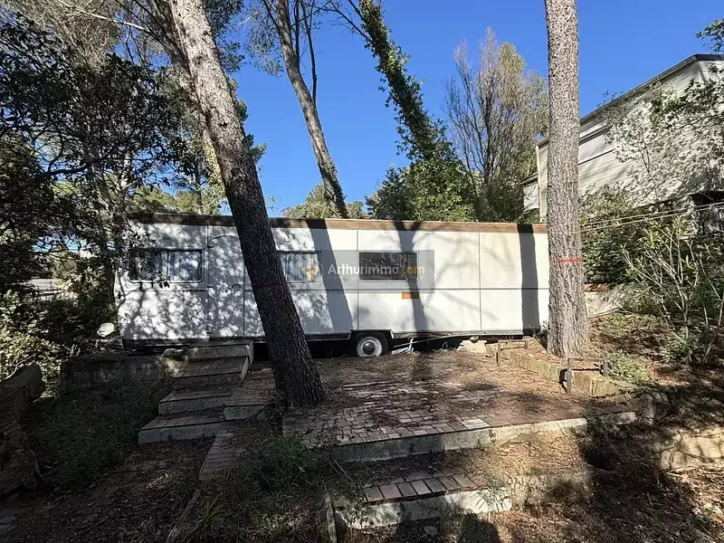 Terrain, 205 m²