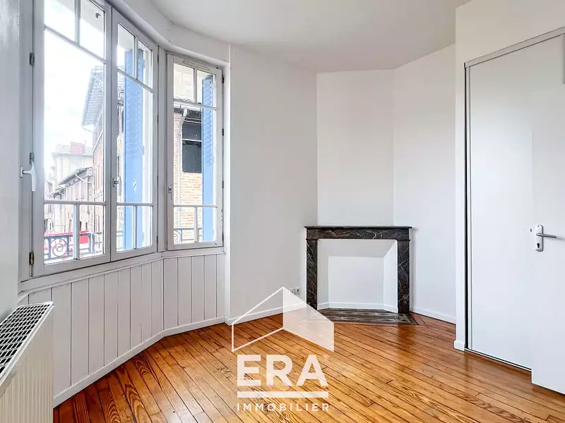 Immeuble, 102 m²