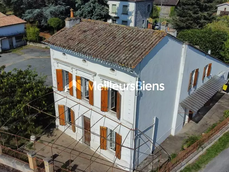 Maison, 185 m²