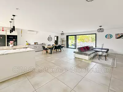 Maison, 115 m²
