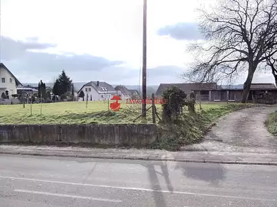 Terrain, 566 m²