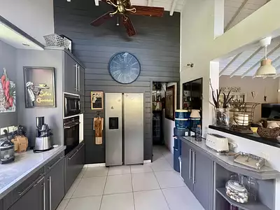 Maison, 180 m²
